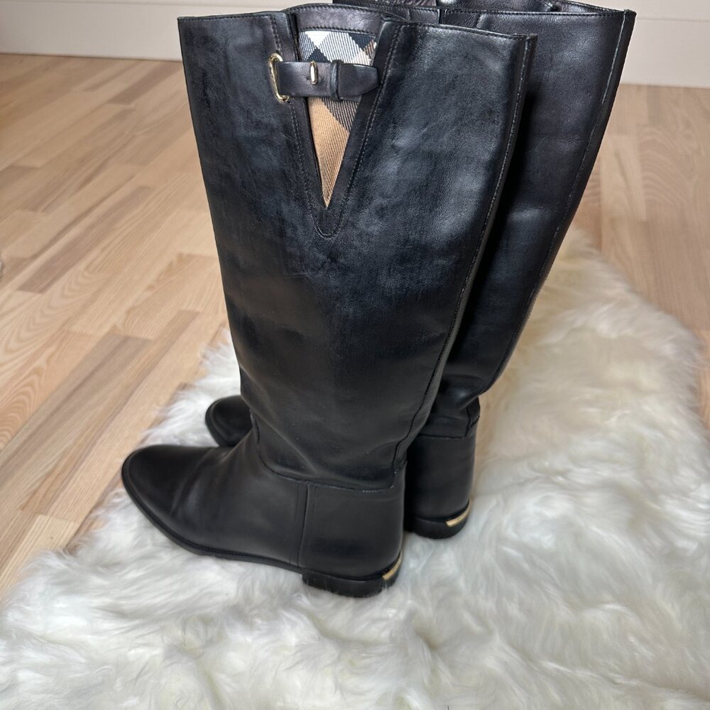 BURBERRY BOOTS ✨  AUTHENTIC ✨ Size 39.5